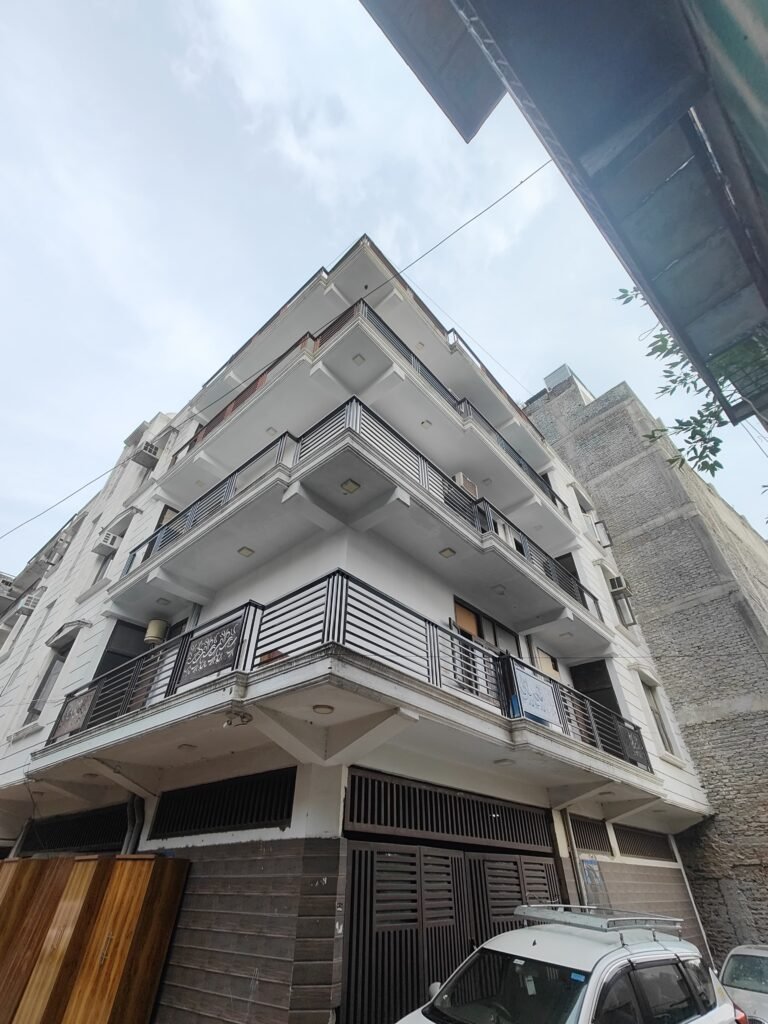 Boys Pg in Saket