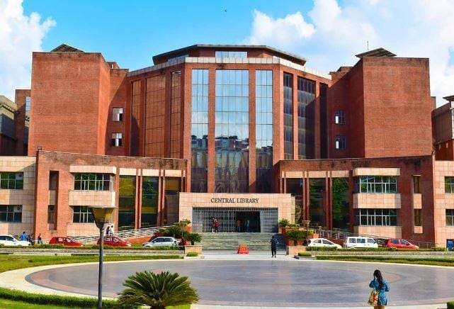amity-university-thumbnail